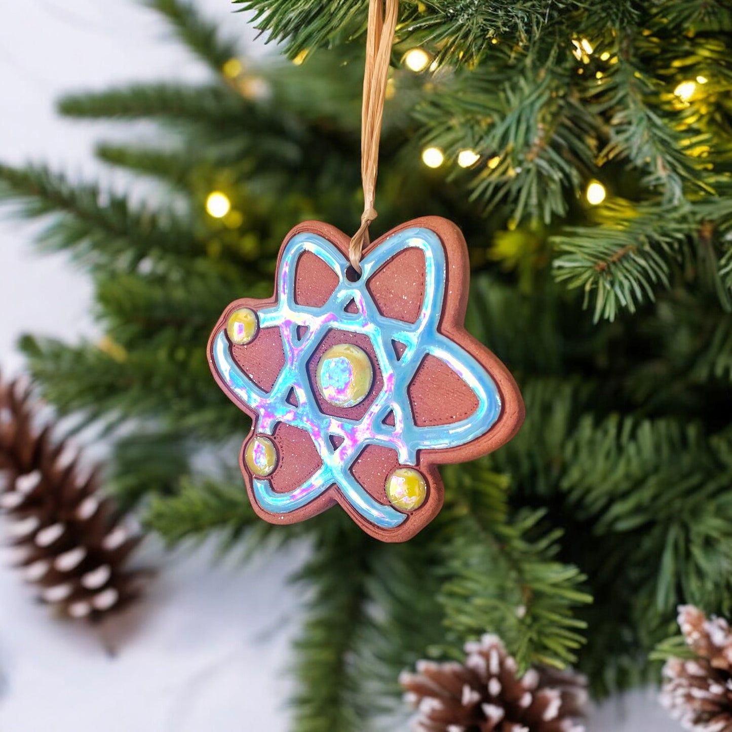Atom Atomic Ornament (Opalescent Sheen Glaze)